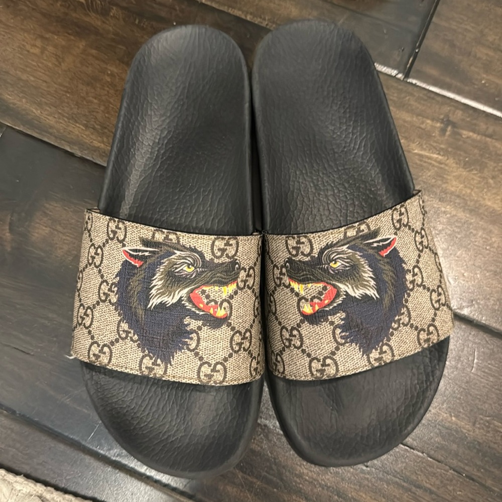 Men's GG Supreme Wolf Head Slide Sandals